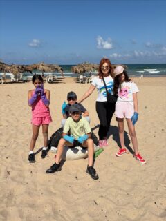 The most inspiring moments are when Generation Alpha rises for our planet and becomes young environmental advocates for change 🌊♻️
Today, I had the pleasure of sharing meaningful moments with incredible students from @internationalcollegelb @sdglifebelowwater.raisingaw during their final year project, as we removed microplastics from the golden sands of Ramlet El Bayda, protecting our coastline and the sea creatures that depend on it.
The reality, though, was sobering: the sand carried countless Microplastics, deeply embedded and difficult to fully remove. A quiet reminder of the scale of the challenge we face.
Because environmental awareness has no age, and every small hand can still leave a powerful impact on our Nature and our Sea. 💙
#environment #awareness #swiminitiative #cleanup #microplastics
